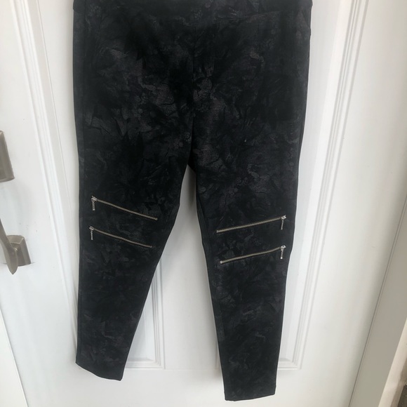 Periphery pants with zippers - Size 6 - Picture 1 of 3